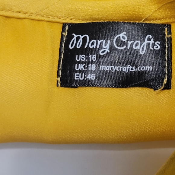 Gold silk tank top. - Picture 1 of 3